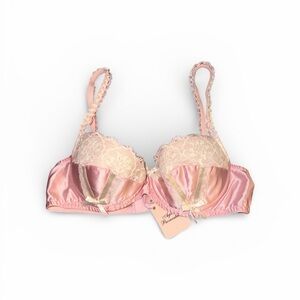 Agent Provocateur Size 32C  Chantelle Pink Bra Lace Trim NWT RARE